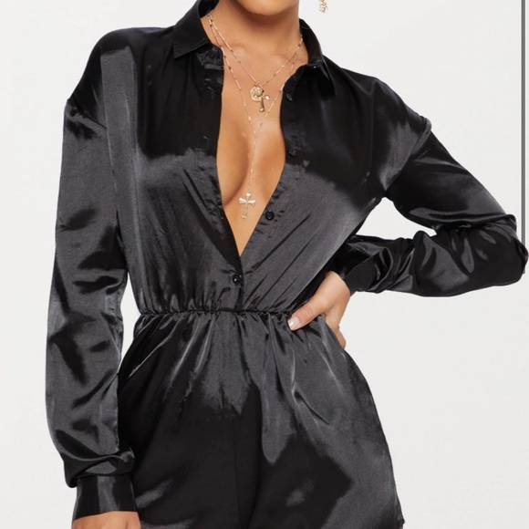 PrettyLittleThing Pants - ✨SOLD✨PrettyLittleThing- Satin Playsuit, SIZE:US 2